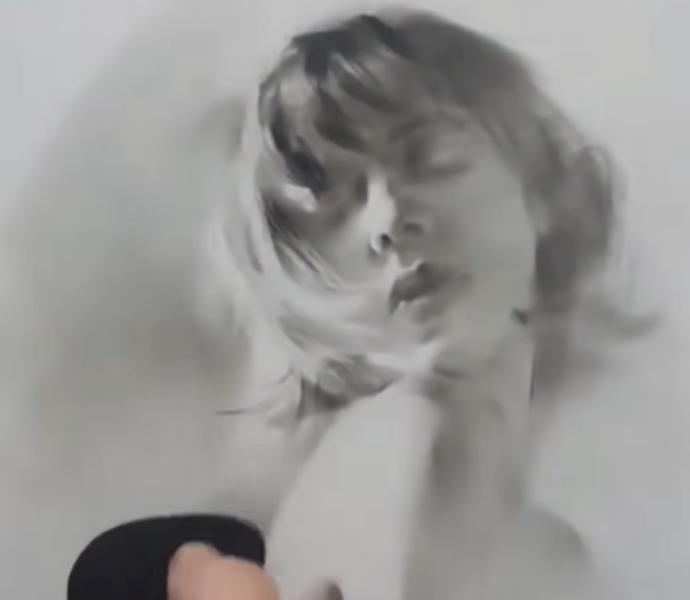Drawing Technique using Paper Stumps and Eraser
