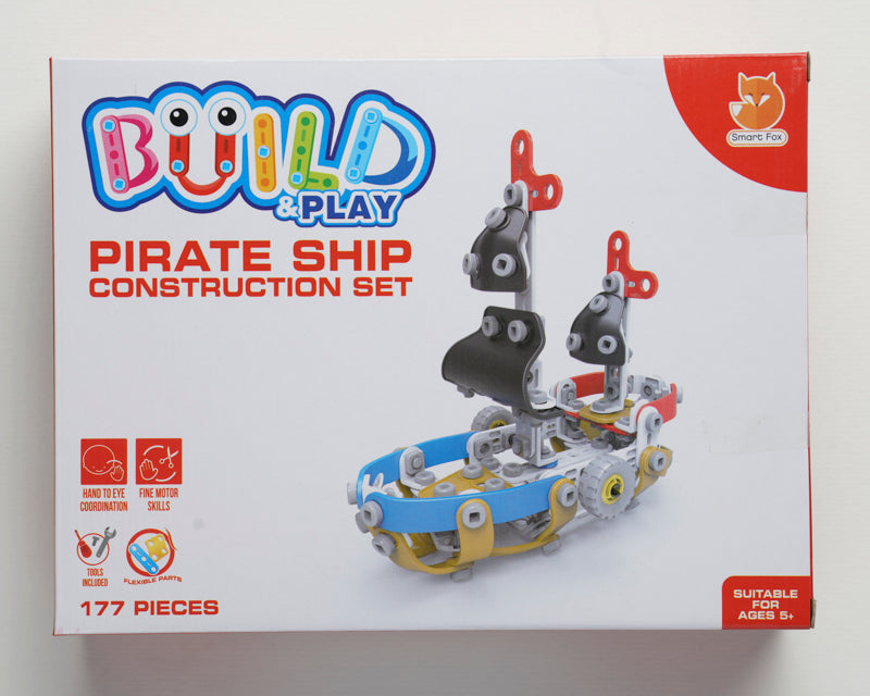 Build and play pirate ship 